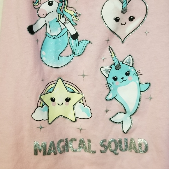 3 tank tops size 5/6 like new - Picture 2 of 4